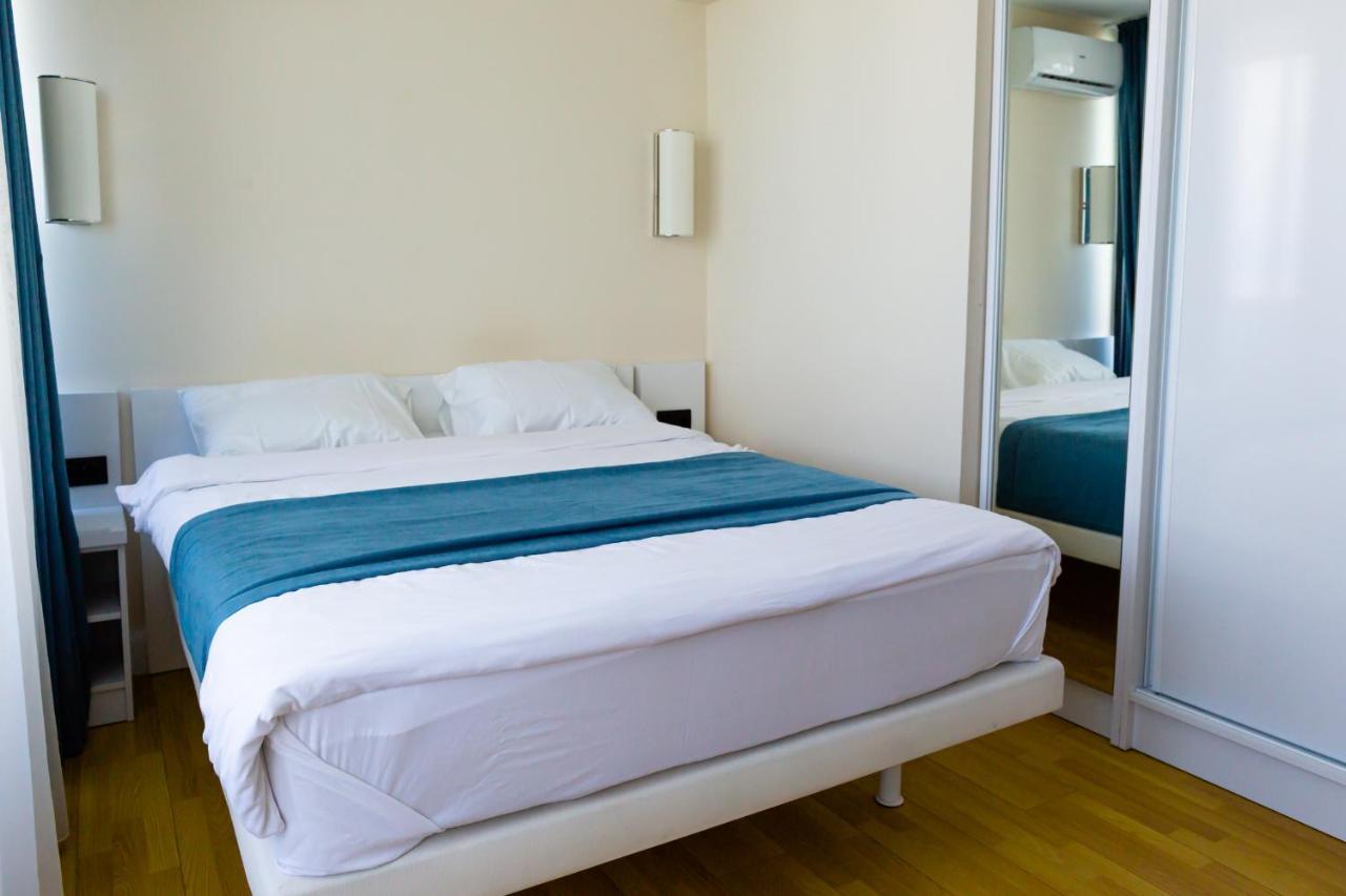 G-Point City Beach Batumi Ngoại thất bức ảnh